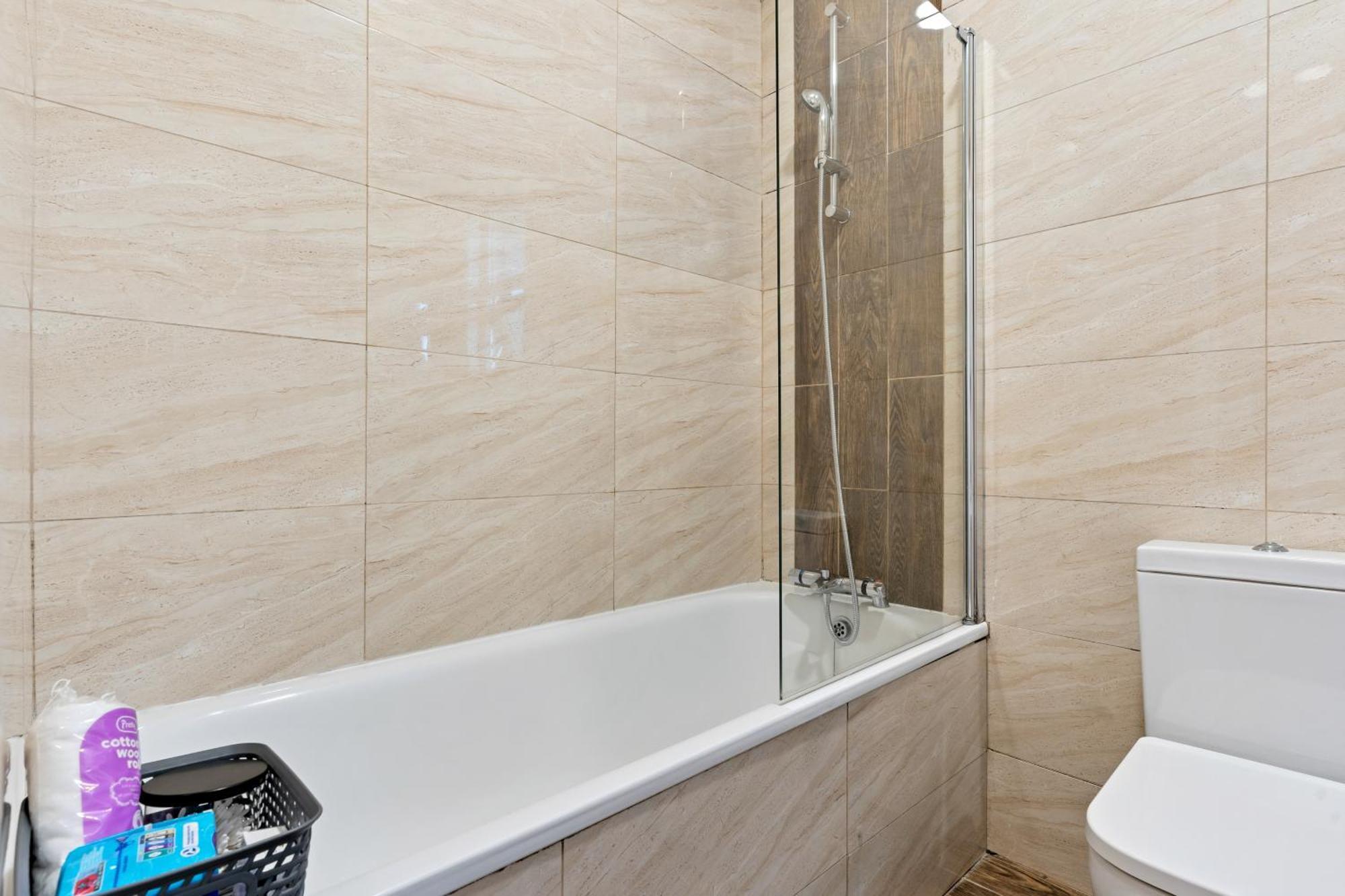 Stylish 2 Bed Apartment Near Central Londra Exterior foto