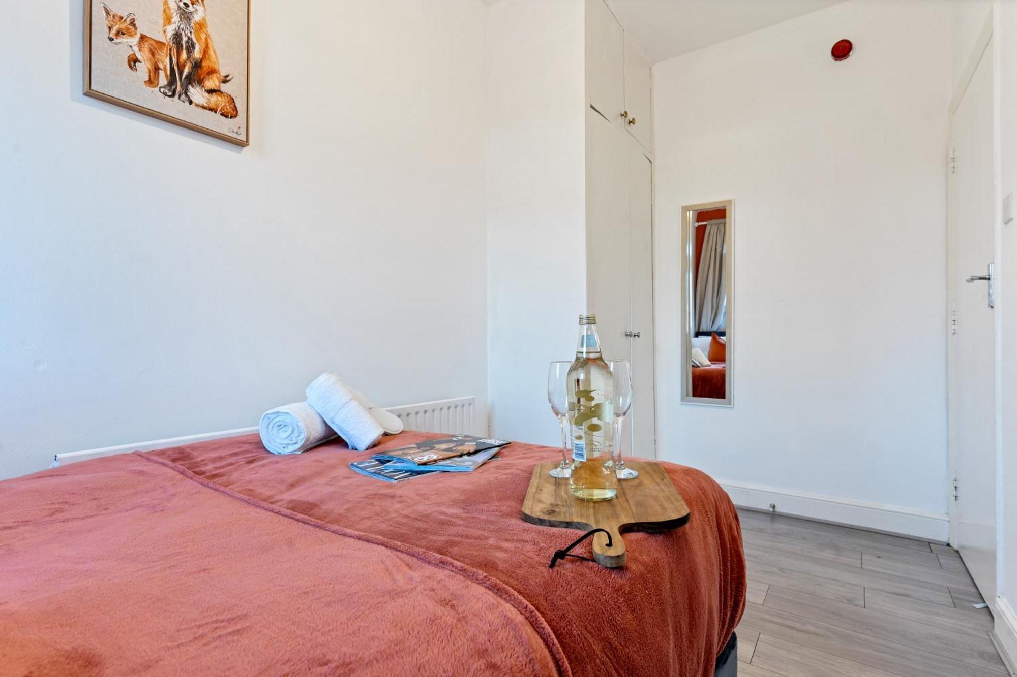 Stylish 2 Bed Apartment Near Central Londra Exterior foto